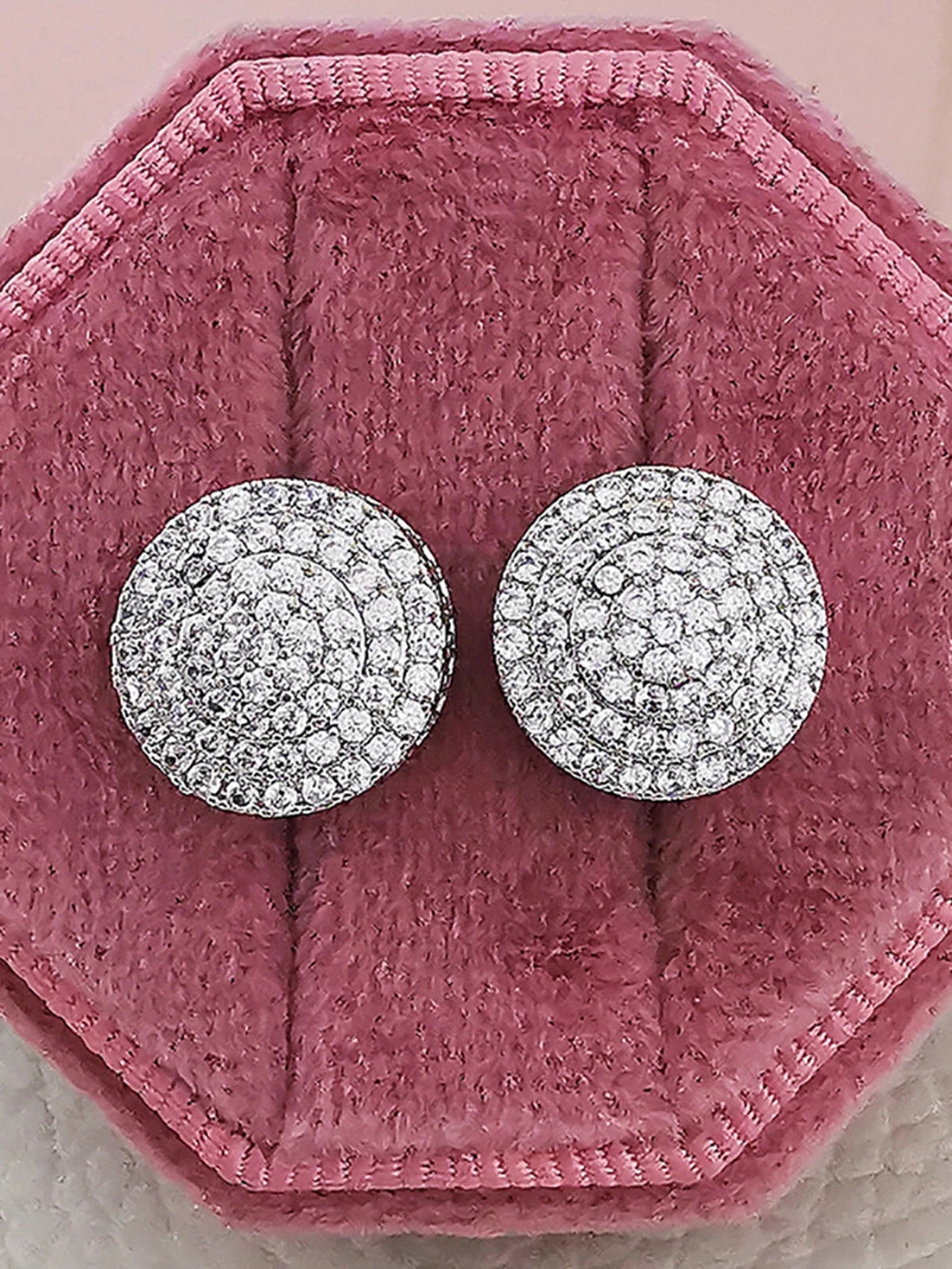 New Luxury Fashion Round Copper Zirconia Stud Earrings For Women Anniversary Gift Silver Color Metal Earring Party